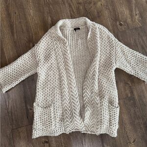 Cardigan sweater